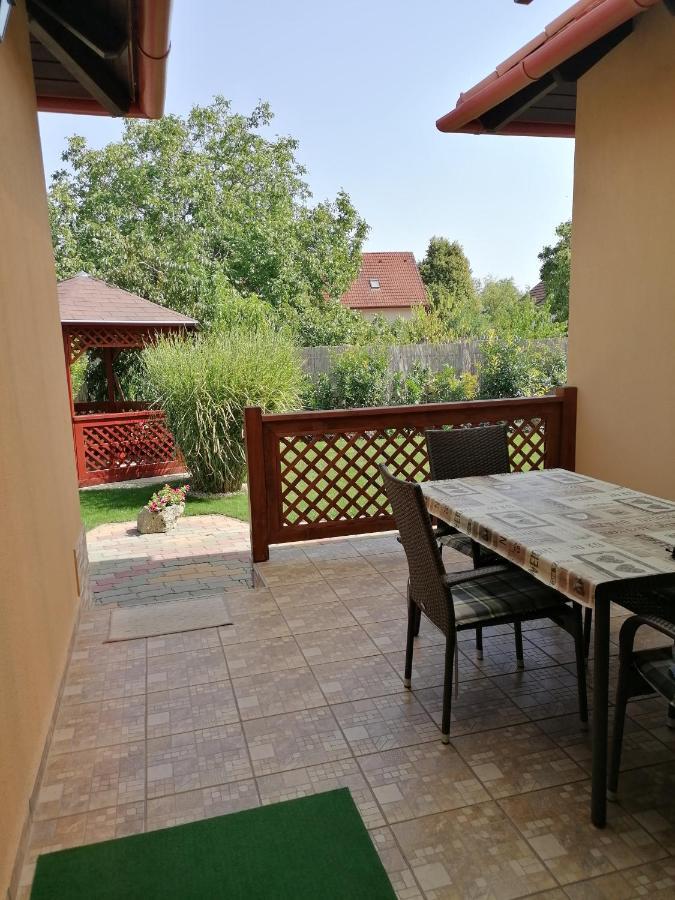 Kaktuszvirag Apartmanhaz Hajdúszoboszló Extérieur photo
